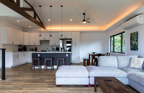 Waialee Casa | NEW - Spectacular Modern Ocean Front House Huge Garden Private Sea Access