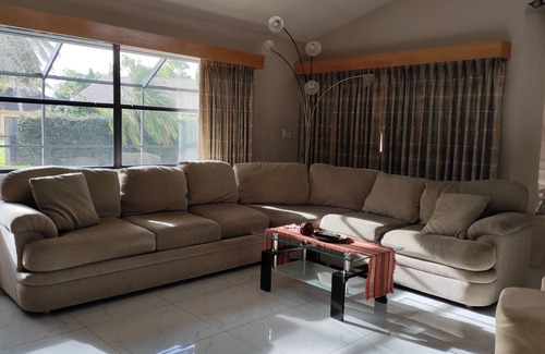 Cypress Glen Casa | ¡NUEVO! ESPECTACULAR ACTUALIZADA, ESPACIOSA CASA
