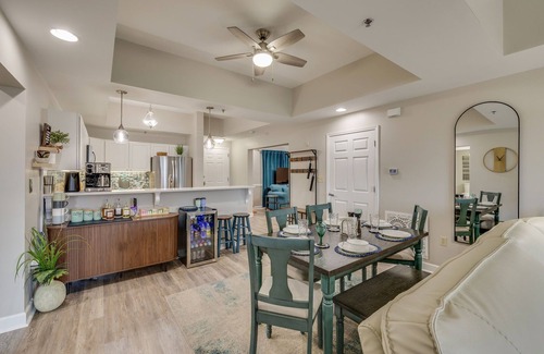 Bluff City Condominio | New, SpeedwaySkyview 3BR/3BA@BMS