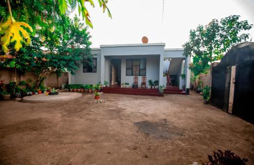 Arusha Cabina | New Star House