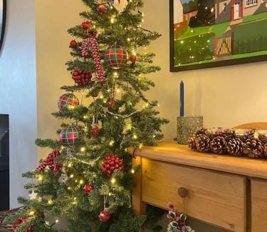 Sledmere Casa | New Station Cottage, country views, great location