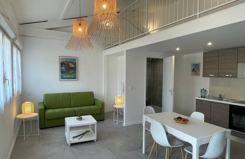 Saint-Pierre-d'Oleron Apartamento | New studio, in the heart near the salt marshes , the golf and the beach.