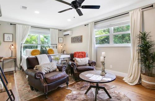El Cid Apartamento | New Studio Apartment w Kitchen - A