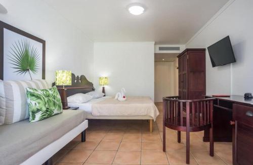 Gros Raisins Apartamento | NEW ! Studio avec piscine et plages accessibles à pieds