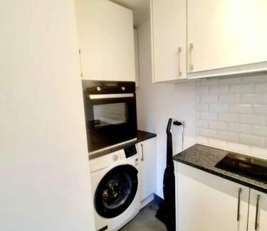 South Bonnevoie Apartamento | New Studio in Center- BON23