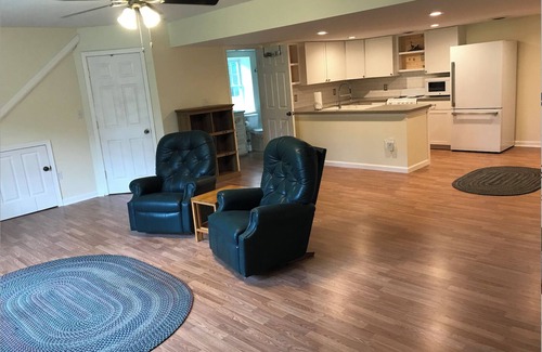 Berkeley Springs Apartamento | New Studio, Quiet Wooded, Near Berkeley Springs