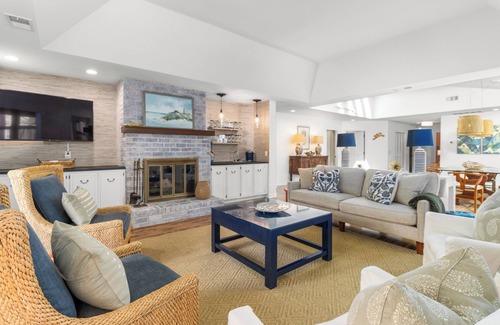 Heritage Woods Casa | NEW! STUNNING HILTON HEAD HOME WITH POOL, LAGOON VIEWS, AND NEAR BEACHES/GOLF