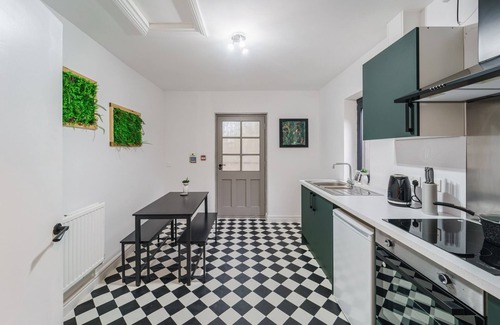 Derby Apartamento | De Lujo-Apartamento-Baño Privado