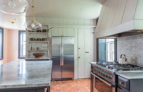 Town of Marbletown Casa | NEW: Superbly Stylish Limestone Villa
