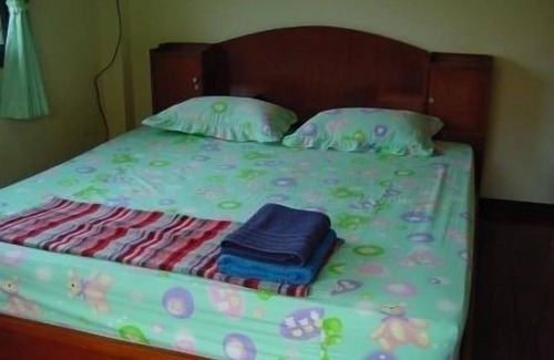 Bang Po Hotel | New Sunrise Village Bang Po Beach