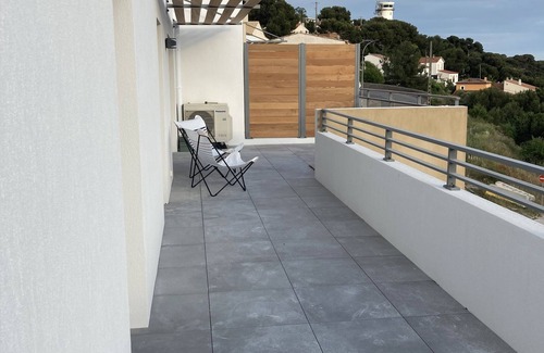 La Couronne Apartamento | New superb 90 m2 seafront apartment on the Côte Bleue