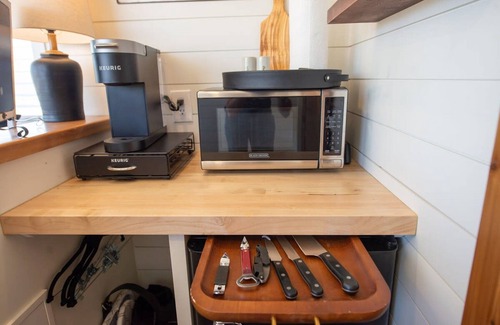 Alpine Casa | New The Buffalo -shipping Container in Alpine