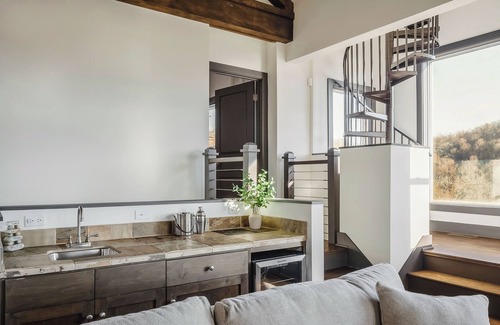 Smithville Casa | NEW! The Bungalow at Blue Water Bay