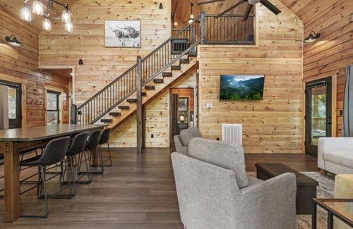 Tellico Plains Casa | NEW! The Great Escape - 2 BR, 2.5 Baths, Sleeps 12 by RedAwning