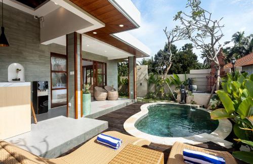 Tampaksiring Villa | New! The Green Kulu a Romantic 1BDR Private Villa