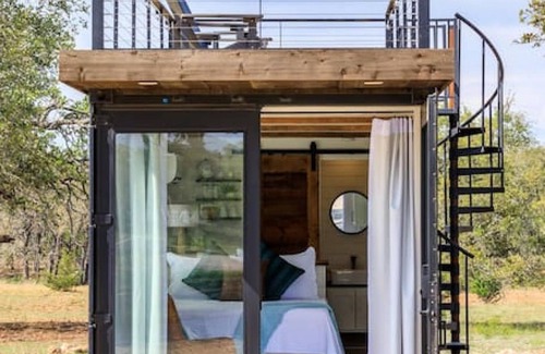 Fredericksburg Casa | New The Wildflower Cozy Container Home
