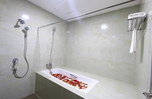Mandalay Hotel | New Tiger Hotel