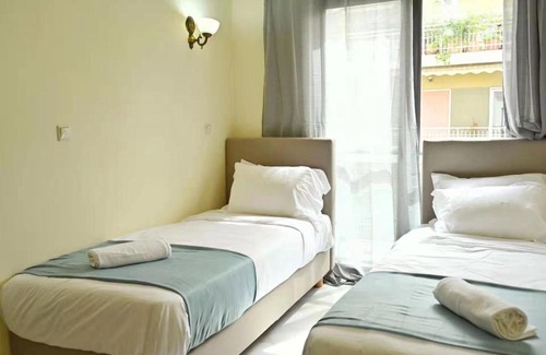 Neos Kosmos Apartamento | New Times Home & Hotels Near Metro Station Athens Center