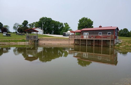 Kirksville Cabina | New tiny home in an incredible private setting among all nature has to offer.