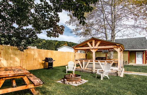 West Hickory Cabina | New Tiny House