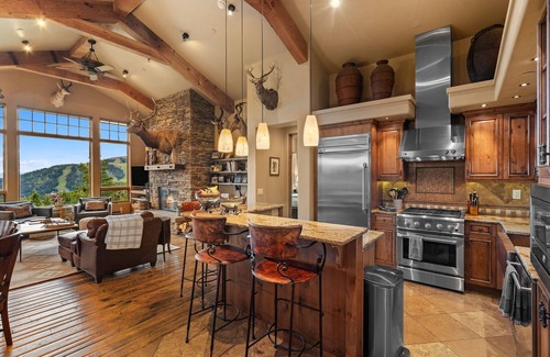 Big Sky Chalet De Esquí | *New to Market* Beautiful 4 Bedroom Ski In/Out Big Sky Home