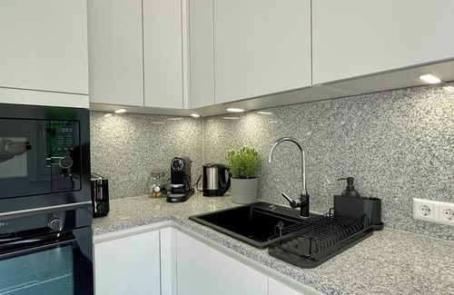 Gross Buchholz Casa | NEW: Top vacation home in Hanover, 120 sqm - modern, quiet. Close to the trade fair & city center.