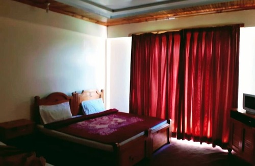 Shogran Hotel | New Tourist Inn