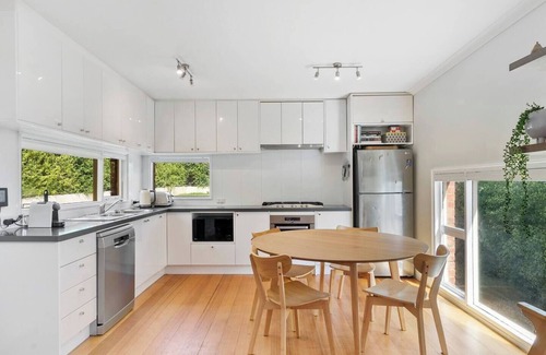 New Town Casa | New Town Bungalow A Leafy Family Haven