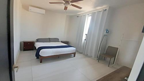 Ferrocarrilera Apartamento | New Town Condo Casamar 3 near the beach