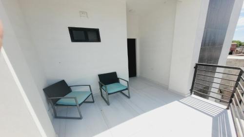 Ferrocarrilera Apartamento | New Town Condo Casamar 4 near the beach