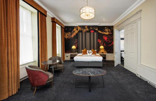 New Town Hotel | New Town Hotel