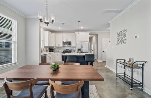 Crosstown Casa | NEW Townhome - Gated Parking, DT/Midtown Close