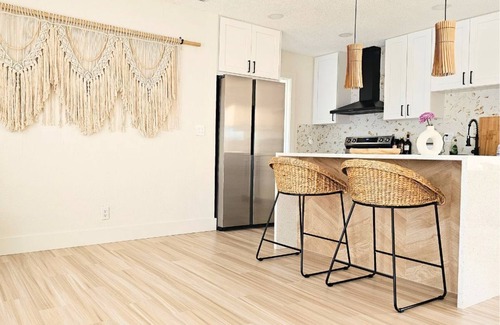 Coral Ridge Isles Villa | NEW - Tranquil Bliss Near Beach, Modern 3BR Retreat