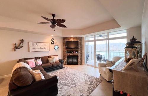 Osage Beach Casa | New Tranquil Lakeview Retreat: Lake of the Ozarks