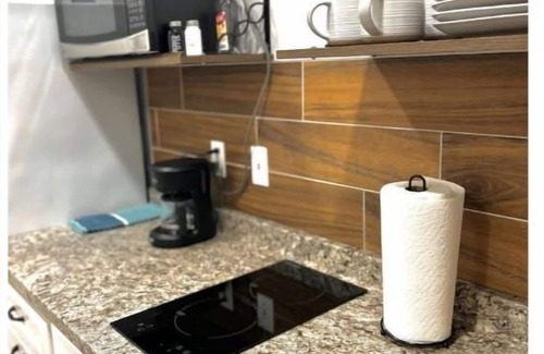 Pinellas Park Casa | “NEW” Traveler’s Getaway