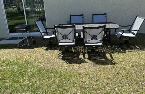 North Port Casa | New Two story Cozy House Near Warm Mineral Springs