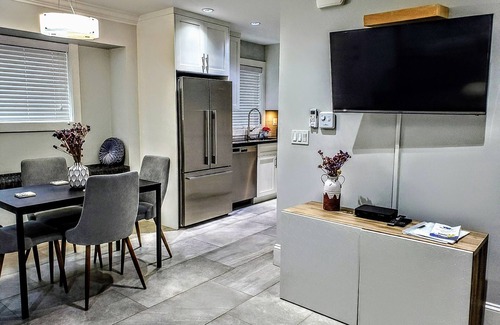 Riley Park Casa | Urban Modern Main Coach House Aparcamiento gratuito