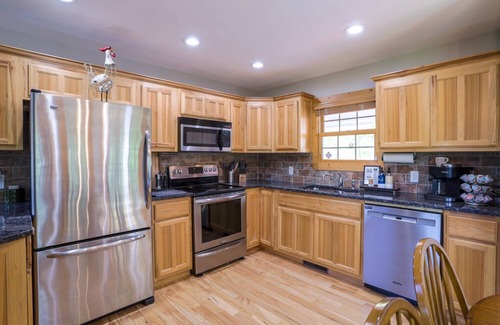 Hiawassee Casa | NEW! Valley View Mountain Getaway