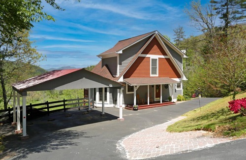 Hiawassee Casa | NEW! Valley View Mountain Getaway