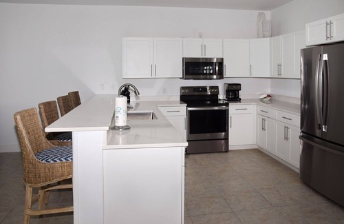 Treasure Cay Complejo | NUEVO y muy AGRADABLE - 4 Dormitorios / 3 Baños - Planta Baja - ¡Séptima noche GRATIS!