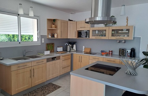 Deaux Casa | NEW: Villa Sud France: sun and relaxation near Uzes, Nîmes, Anduze.