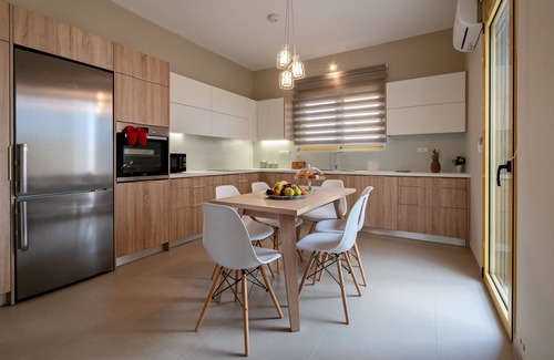 Mariou Villa | New Villa w/ Private Pool in Plakias, Jacuzzi, Children Area, Walk to Restaurant