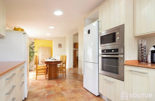 La Bisbal del Penedés Villa | NUEVA villa con PISTA DE PADEL y PISCINA PRIVADA