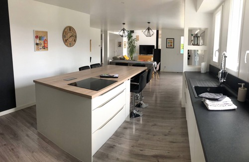 Arbonne Casa | Nueva casa con piscina a las puertas de Biarritz.