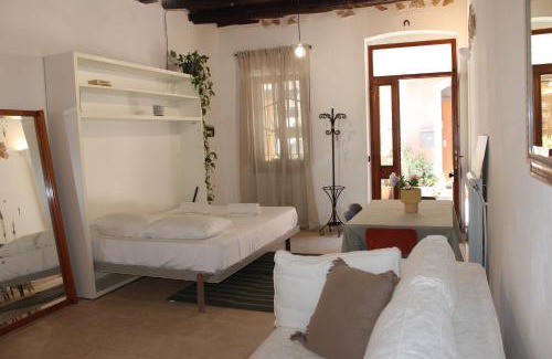 Province of Cagliari Apartamento | New Villanova Vibes