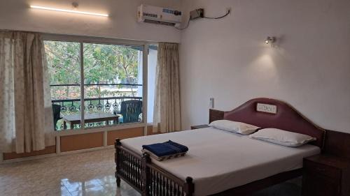 Thiruvananthapuram Hotel | new vipin beach resort