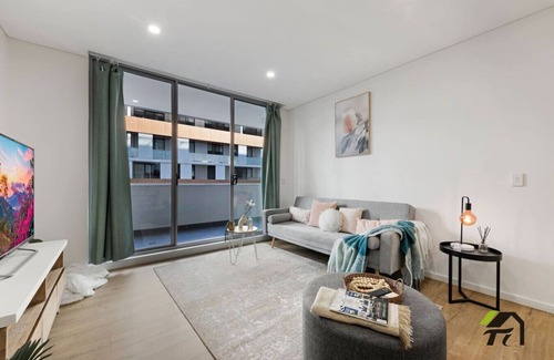 Wolli Creek Apartamento | New Vivid 2 bedrooms Apts in Heart of Wolli Creek