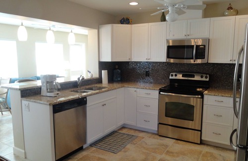 Englewood Villa | NEW VRBO! BEACH PARADISE! 2BDS/2BTH,Community Pool, WALKING DISTANCE TO BEACH!!