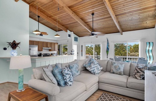 Toll Gate Shores Casa | NEW! Waterfront, 3 Bedroom, 3 Bath. Keys Living, Peaceful Retreat
