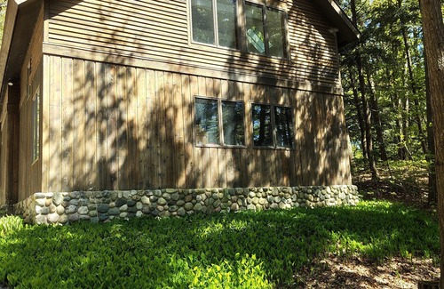 Lake Leelanau Cabaña | NEW! Waterfront Cottage on private Lake Michigan Beach with glorious sunsets